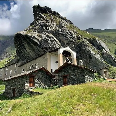 Hotel Rosa Dei Monti