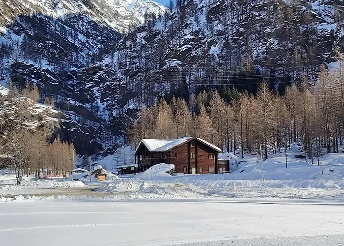 Ξενοδοχείο Rosa Dei Monti 3*